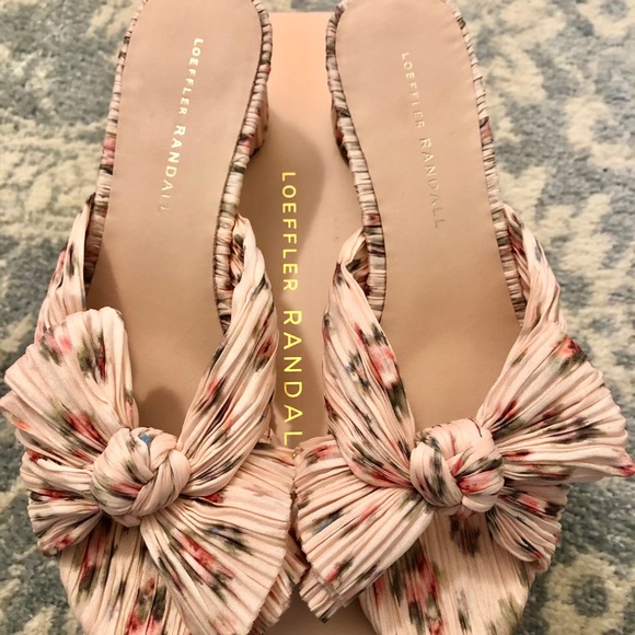 New in Box Loeffler Randall Emilia Sandals - 7.5 - Picture 3 of 4